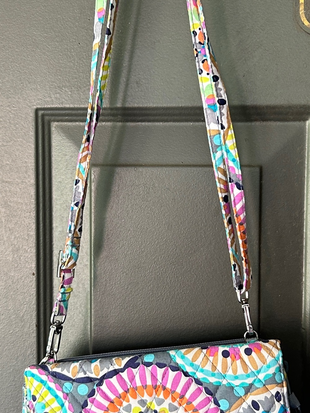 Vera Bradley Crossbody Wristlet Wallet Quilted Floral Multicolor NWOT
